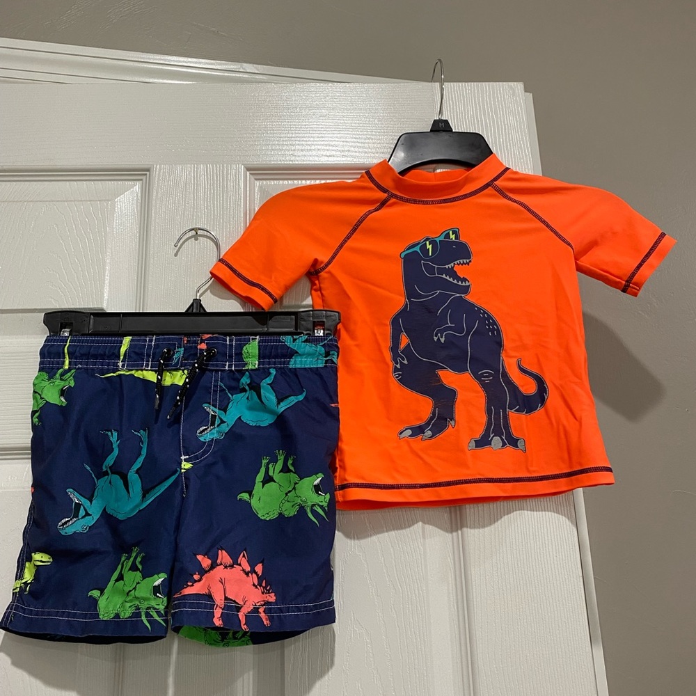 Boys Dino 2- Piece Bathing Suit Set⭐️